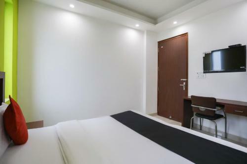 Capital O 68248 Hotel Sapphire