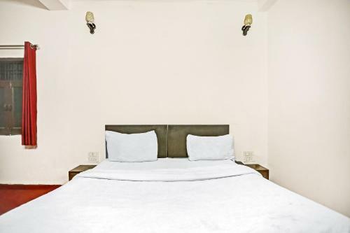 Capital O 84287 Hotel Monarch Paradise
