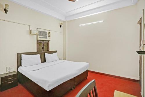 Capital O 84287 Hotel Monarch Paradise