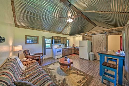 Tranquil Bonners Ferry Cabin - 4 Mi To Downtown!