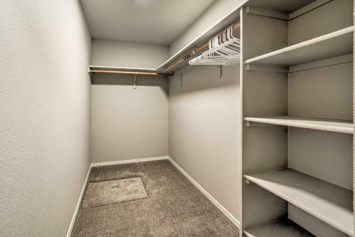 Newly Built Caldwell Home With Yard, Near Dtwn!