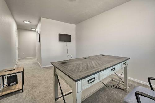Newly Built Caldwell Home With Yard, Near Dtwn!