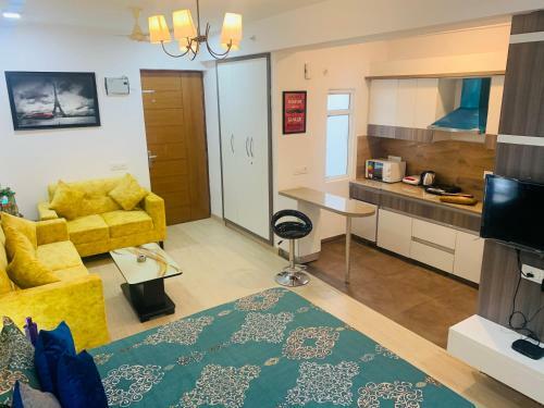 Apartamento The Vogue Square Near India Expo Mart