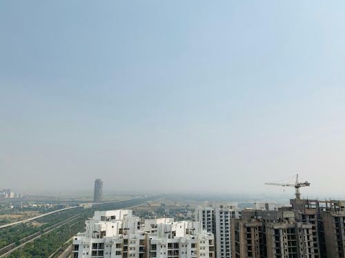 Apartamento The Royal Square Near India Expo Mart