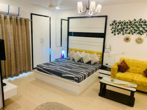 Apartamento The Royal Square Near India Expo Mart