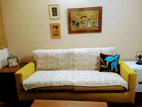 Apartamento Independent Charming Studio With Balcony Urban View