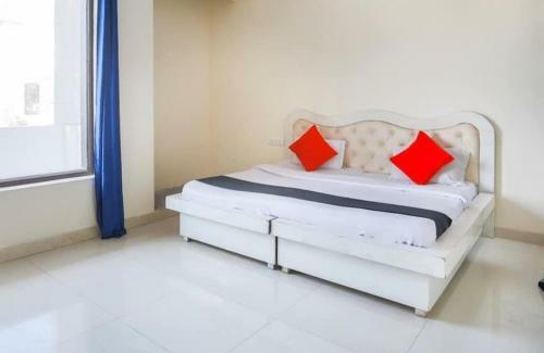 Hostal Grandeur