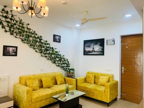 Apartamento The Urban Square Near Indiaexpo Mart