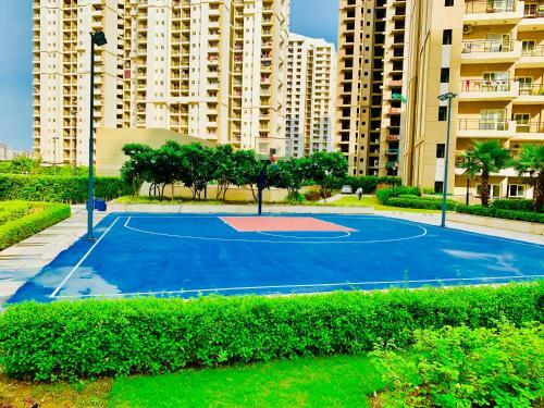 Apartamento The Savage Square Near India Expo Mart