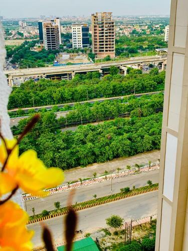 Apartamento The Savage Square Near India Expo Mart