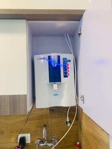 Apartamento The Savage Square Near India Expo Mart