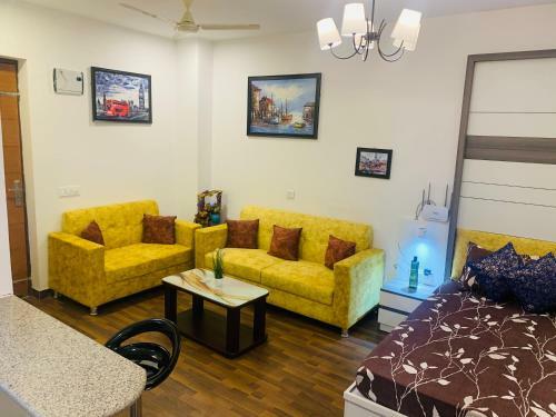 Apartamento The Dunnock Square Near India Expo Mart