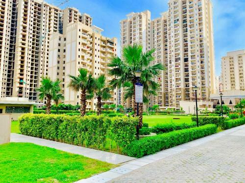 Apartamento The Dunnock Square Near India Expo Mart