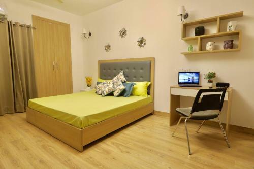 Apartamento The Karma Square Near India Expo Mart
