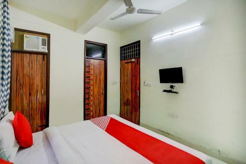 Oyo 84038 Hotel Park Plaza