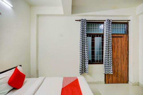 Oyo 84038 Hotel Park Plaza