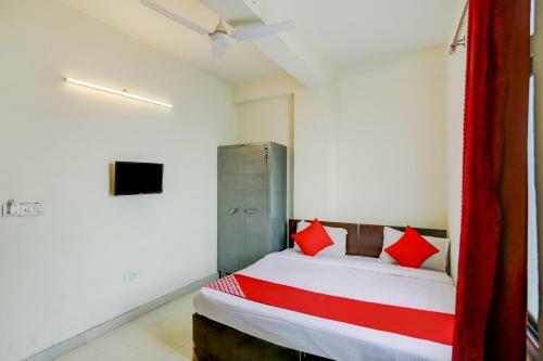 Oyo 84038 Hotel Park Plaza