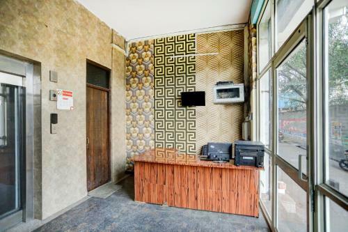 Oyo 84038 Hotel Park Plaza