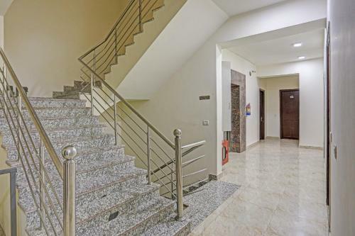 Hotel Oyo Townhouse 82565 Amaya Inn