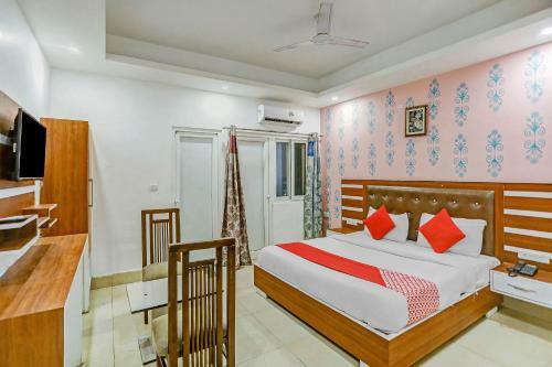 Hotel Oyo 81798 Kings Inn