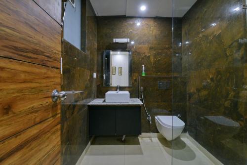 Hotel Fortune Inn- Noida Sector 19