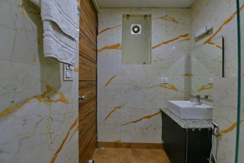 Hotel Fortune Inn- Noida Sector 19