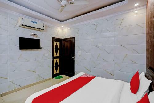 Oyo 81886 Hotel Dreams