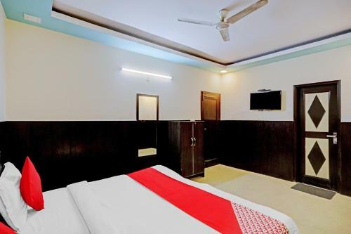 Oyo 81886 Hotel Dreams