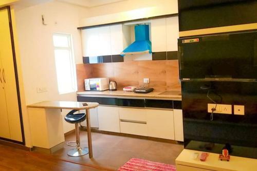 Noida Studio Apartment - Super Luxury Place