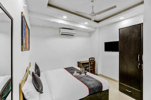 Townhouse 736 Hotel Corporate Suites