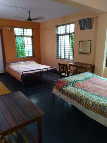 Hostal Shastri Guest House