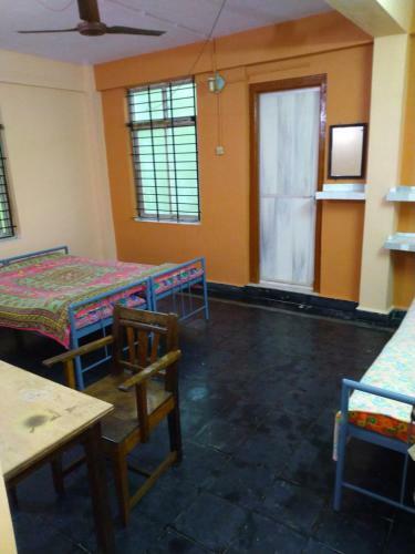 Hostal Shastri Guest House