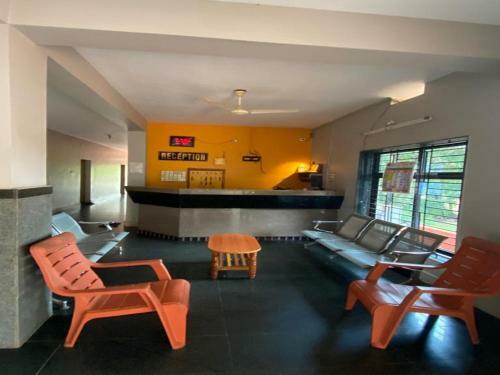 Staymaker Hotel Ashokavana