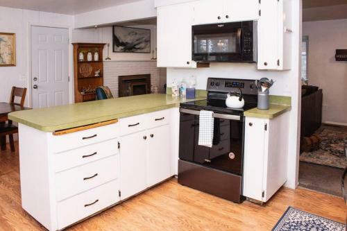 Spacious 6 Bedroom Home
