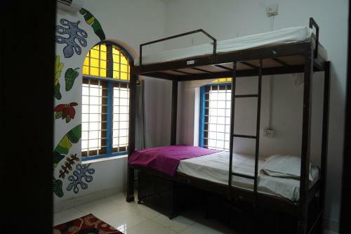 Santa Maria Hostel & Cafe