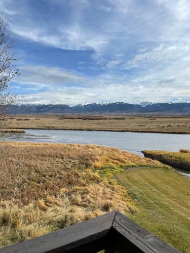 Teton Valley Lodge