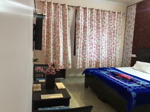 Bed & Breakfast Jannat Homes