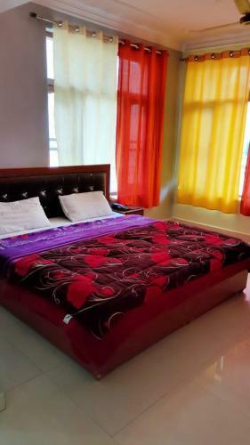Hotel Shivaya & Restaurant