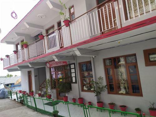 Hostal Adventure Inn