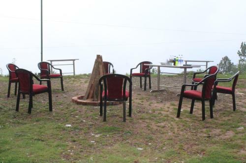 Hotel Parin Naddi Hills