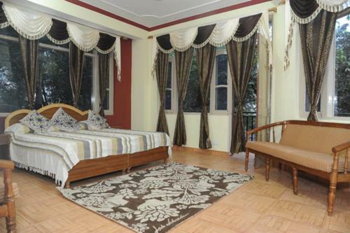 Hotel Misty Wood Mclo