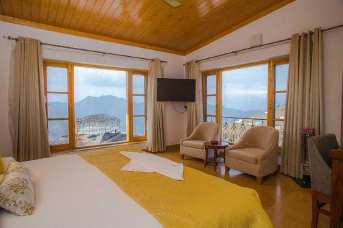 Stayvista At Amala Villa