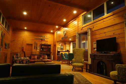 Villa Swiss Cottage By Eathaa Escapes