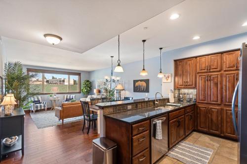 Riverstone Luxury