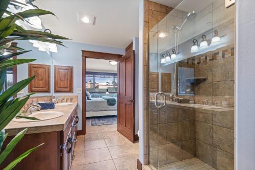Riverstone Luxury