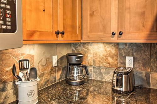Apartamento Luxe Kellogg Couples Retreat 1 Mile To Skiing!