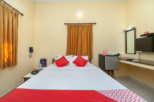 Hotel Oyo Flagship 22670 Castle Apartment