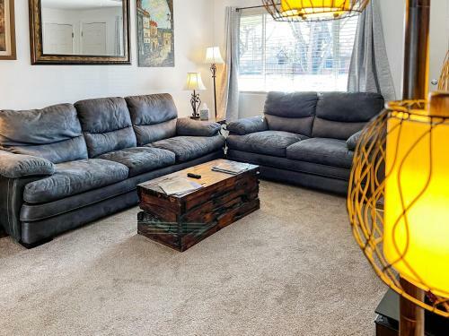 Comfortable, Convenient & Super Close To Everything