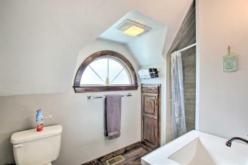 Charming Paris House About 1 Half Mi To Canyon!