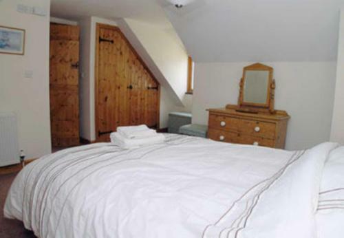 2 Sawmill Cottages
